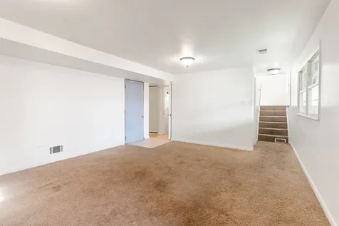 2859 190TH Place Lansing IL 60438