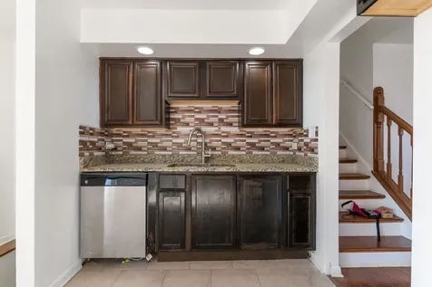 2859 190TH Place Lansing IL 60438