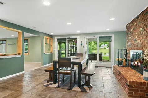 170 South Ela Road Barrington IL 60010