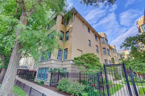 5515 North Winthrop Avenue Chicago IL 60640