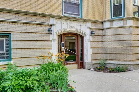 5515 North Winthrop Avenue Chicago IL 60640
