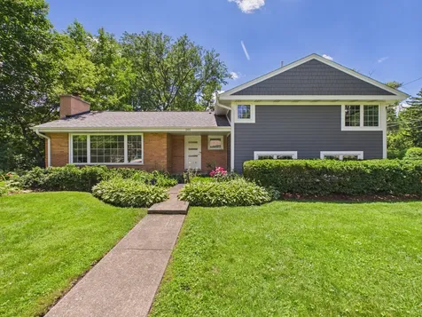 201 East Olive Avenue Prospect Heights IL 60070
