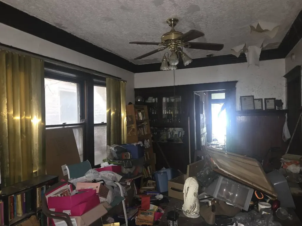 7216 South Dobson Avenue Chicago IL 60619