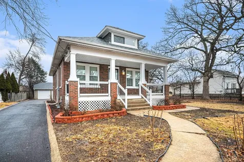 26 East 157th Street South Holland IL 60473