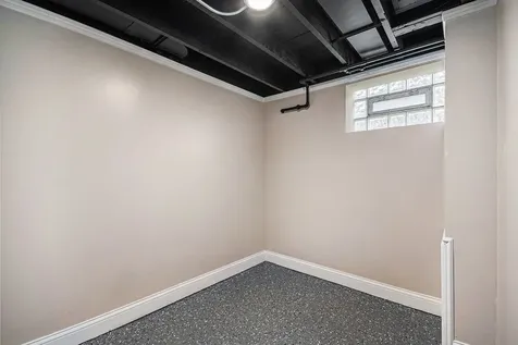 26 East 157th Street South Holland IL 60473