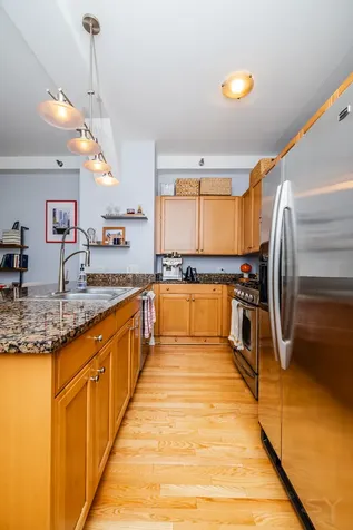 6 North Michigan Avenue Chicago IL 60602