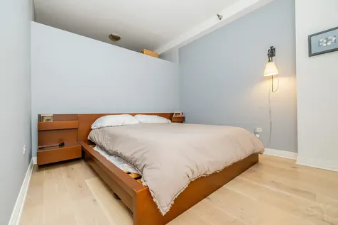 6 North Michigan Avenue Chicago IL 60602