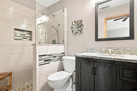 783 Manor Road Crystal Lake IL 60014
