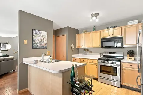 783 Manor Road Crystal Lake IL 60014