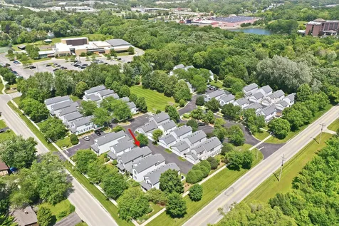 783 Manor Road Crystal Lake IL 60014
