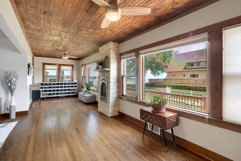 29 Atwater Parkway Fox Lake IL 60020