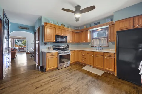 29 Atwater Parkway Fox Lake IL 60020