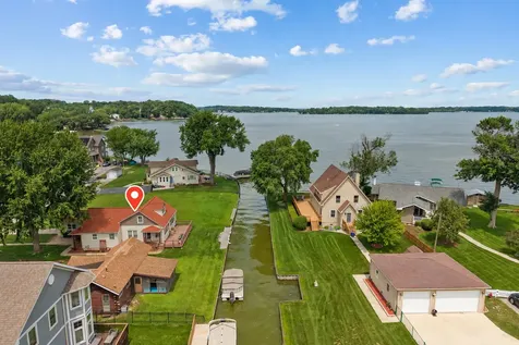 29 Atwater Parkway Fox Lake IL 60020