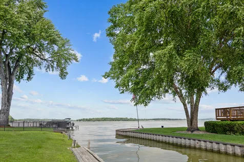 29 Atwater Parkway Fox Lake IL 60020