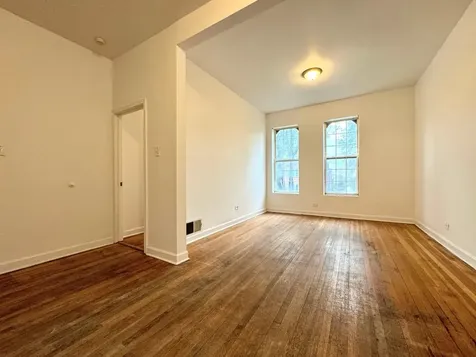 5126 West Fulton Street Chicago IL 60644