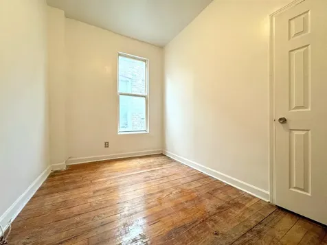 5126 West Fulton Street Chicago IL 60644