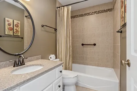 7822 West Arquilla Drive Palos Heights IL 60463