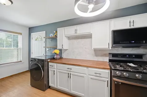 2312 South 14th Avenue Broadview IL 60155