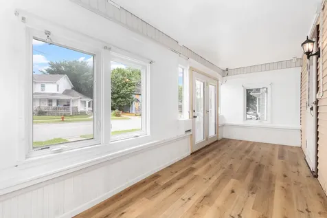 217 Prairie Street Aurora IL 60506