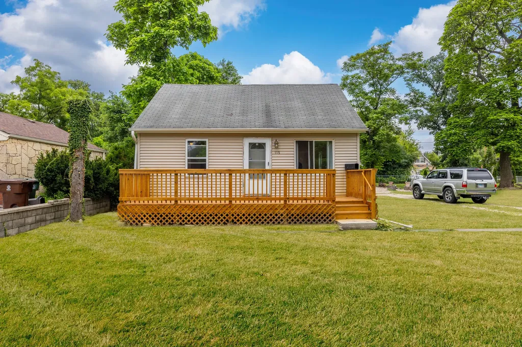 115 North State Street Glenwood IL 60425