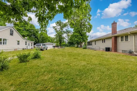 115 North State Street Glenwood IL 60425