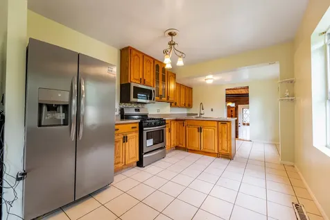 115 North State Street Glenwood IL 60425