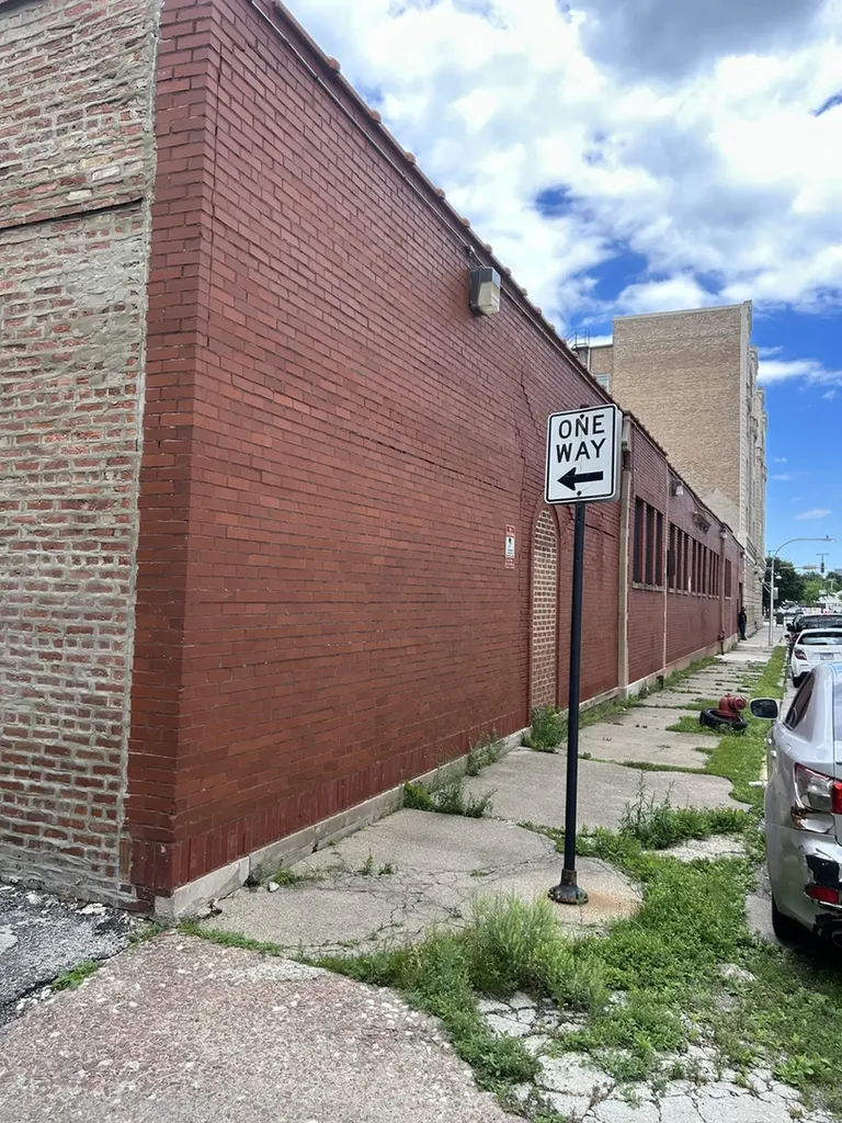 1948 East 71st Place Chicago IL 60649