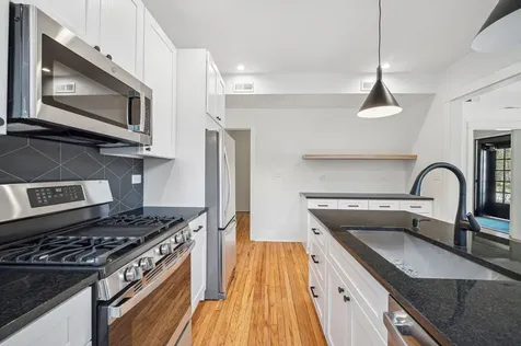1928 Harrison Street Evanston IL 60201