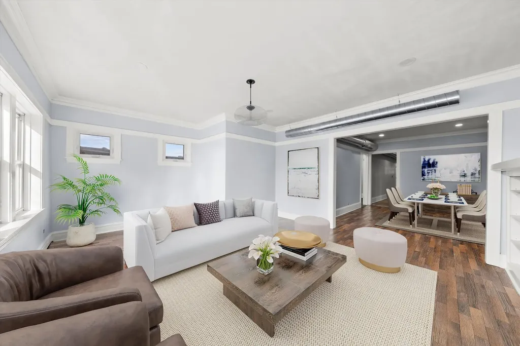 5028 West Lawrence Avenue Chicago IL 60630