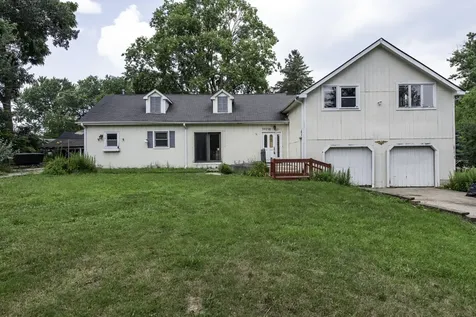 39056 North Poplar Street Lake Villa IL 60046