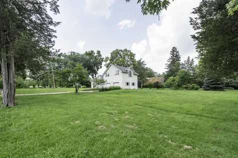 39056 North Poplar Street Lake Villa IL 60046
