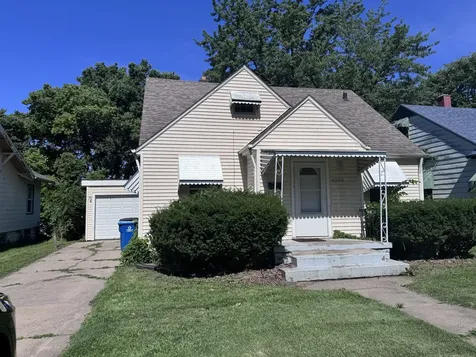 4308 12TH Street Rock Island IL 61201