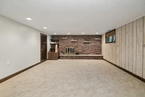 7273 North 16000 E Road Grant Park IL 60940