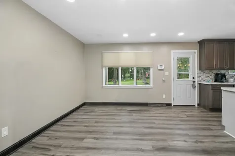 7273 North 16000 E Road Grant Park IL 60940