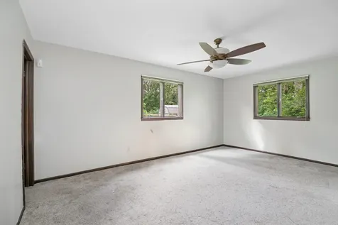 7273 North 16000 E Road Grant Park IL 60940