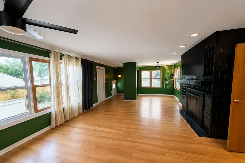 3801 North Oleander Avenue Chicago IL 60634