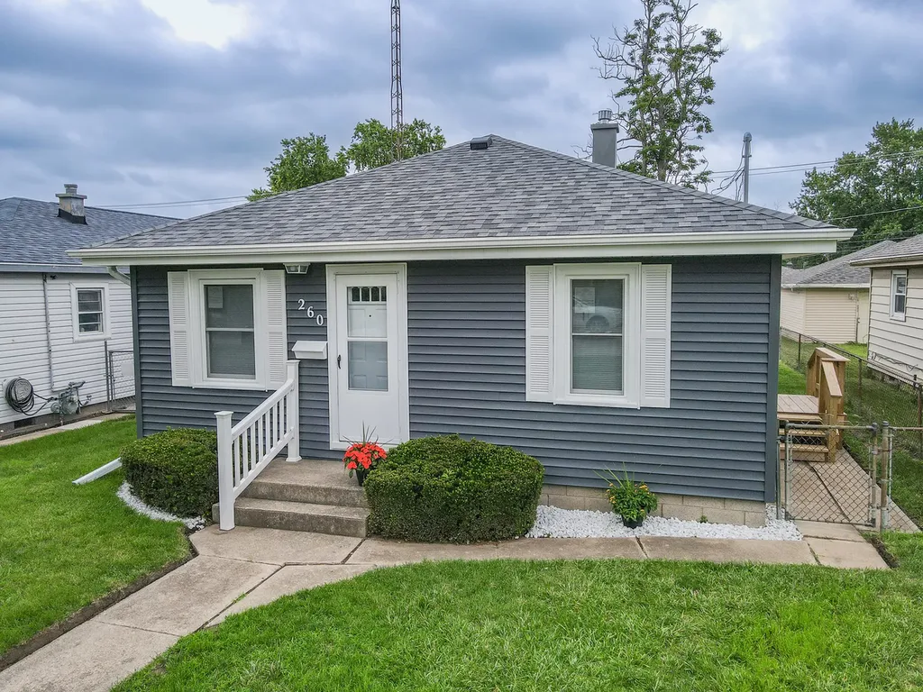 260 North Clinton Avenue Bradley IL 60915