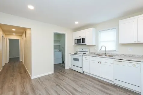 260 North Clinton Avenue Bradley IL 60915
