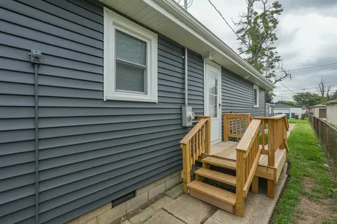 260 North Clinton Avenue Bradley IL 60915