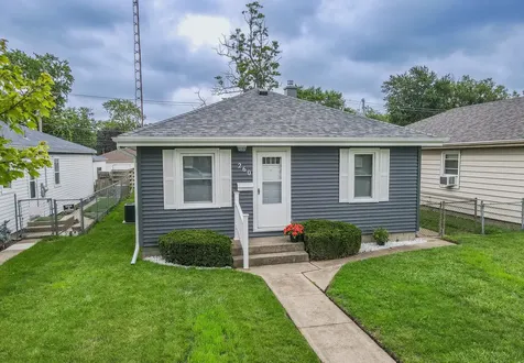 260 North Clinton Avenue Bradley IL 60915