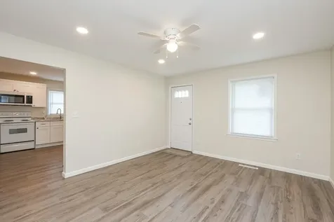 260 North Clinton Avenue Bradley IL 60915