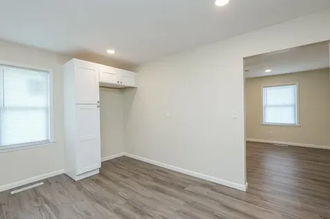 260 North Clinton Avenue Bradley IL 60915