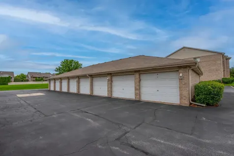 6810 Ridge Point Drive Oak Forest IL 60452