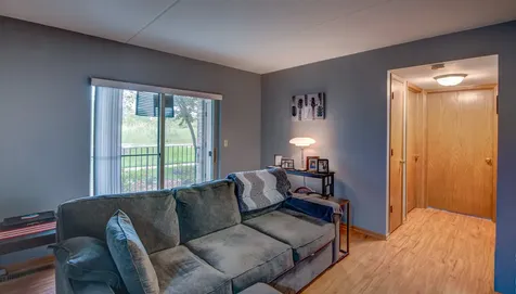 6810 Ridge Point Drive Oak Forest IL 60452
