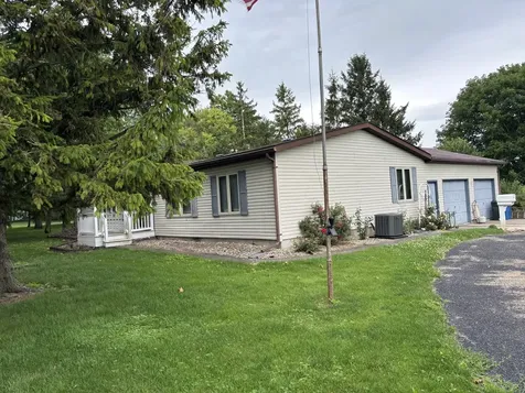 4045 East 475th Road Mendota IL 61342