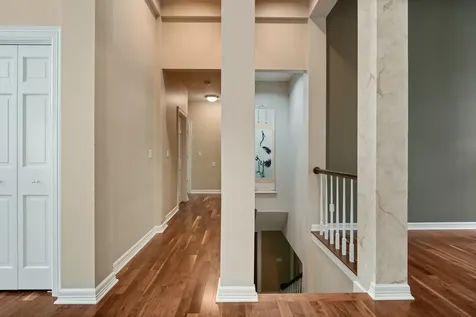 5123 Regents Park Road Rockford IL 61107