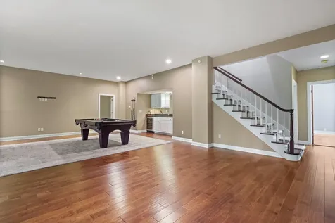 5123 Regents Park Road Rockford IL 61107