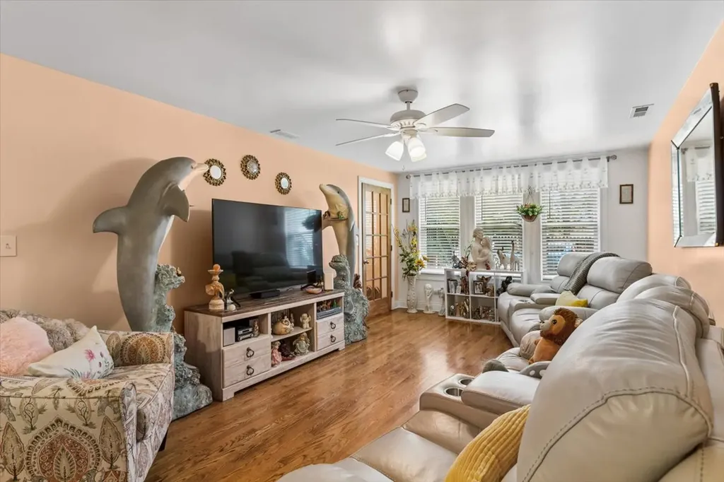 1814 North Sawyer Avenue Chicago IL 60647