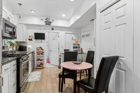 1814 North Sawyer Avenue Chicago IL 60647