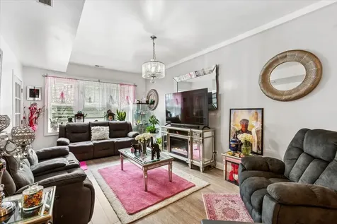 1814 North Sawyer Avenue Chicago IL 60647